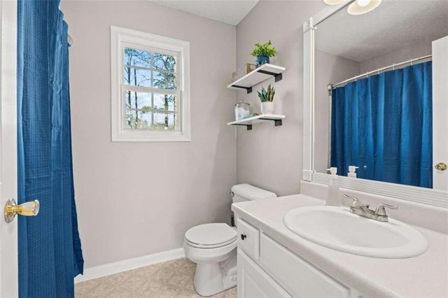 637 Angela Drive, Temple, GA 30179