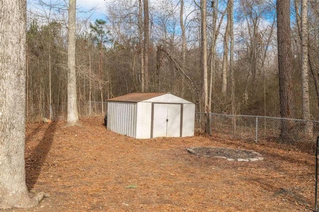 637 Angela Drive, Temple, GA 30179