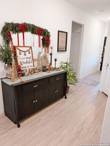 5805 Geronimo, Seguin, TX 78155