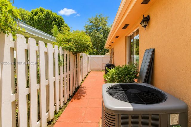 14261 SW 28th Street, Miami, FL 33175