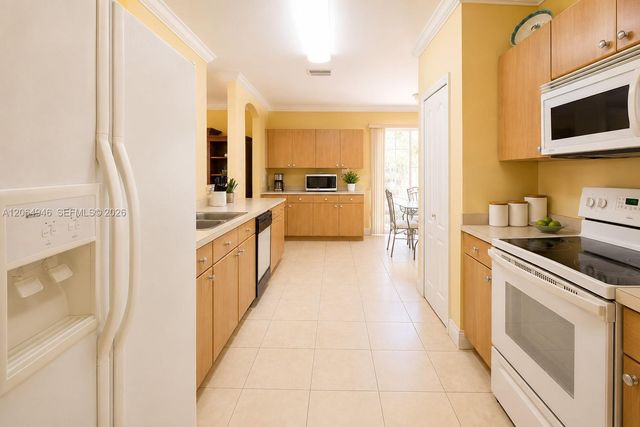 14261 SW 28th Street, Miami, FL 33175