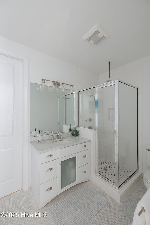 Image 24 of property listing at 16 E Henderson Street Unit A, Wrightsville Beach, NC 28480