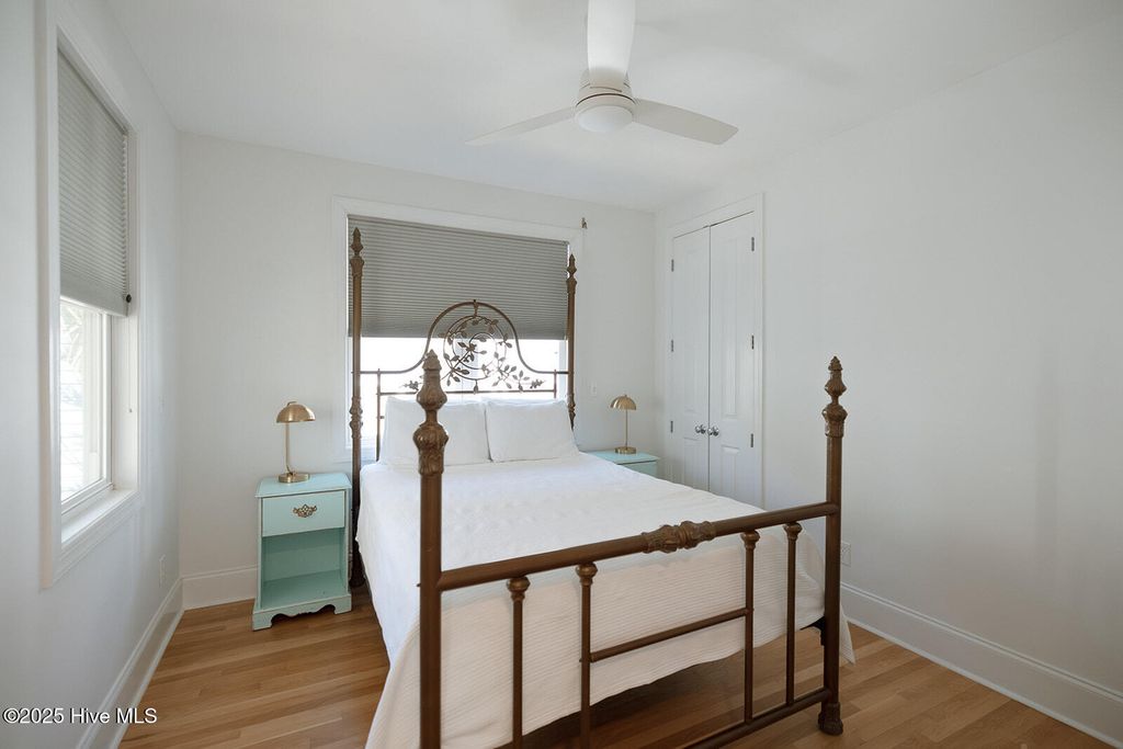 Image 25 of property listing at 16 E Henderson Street Unit A, Wrightsville Beach, NC 28480