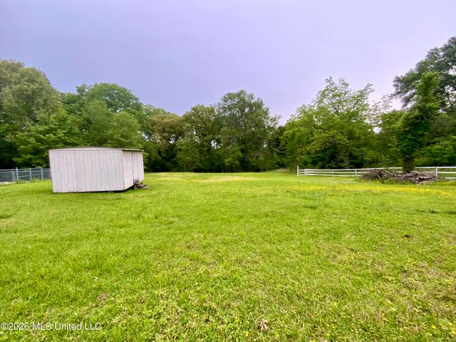 144 Plummer Circle, Jackson, MS 39212