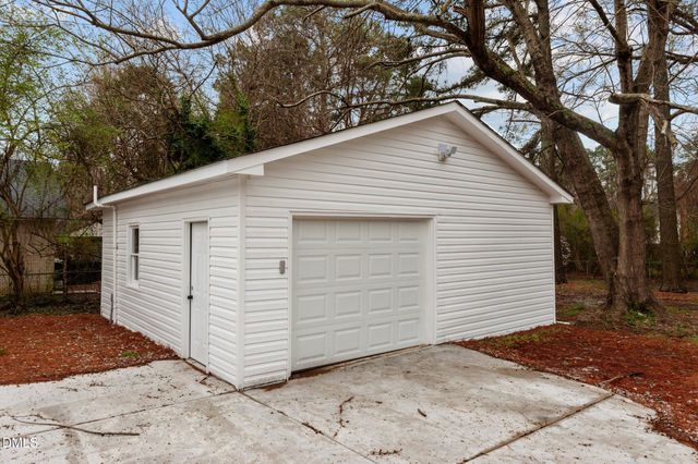 1107 Adams Street N, Wilson, NC 27893