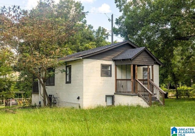 2207 4TH PLACE E, Tuscaloosa, AL 35006
