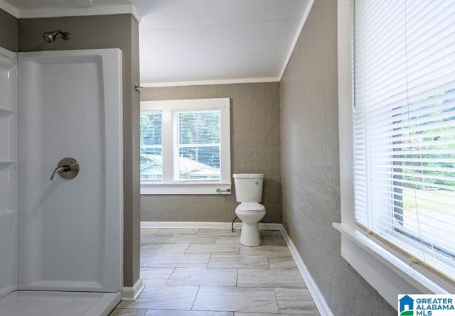 2207 4TH PLACE E, Tuscaloosa, AL 35006