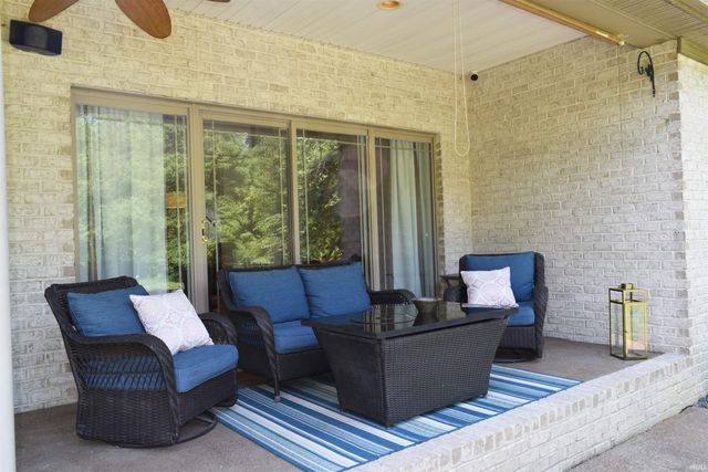 11014 Havenwood Meadows Drive, Evansville, IN 47725