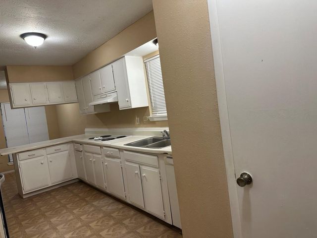 722 Stephanie Drive, Missouri City, TX 77489