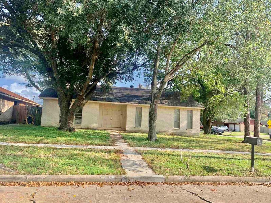 722 Stephanie Drive, Missouri City, TX 77489