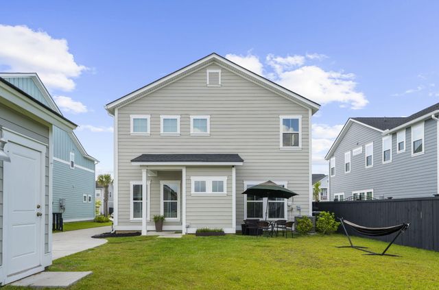 194 Ashworth Drive, Summerville, SC 29486