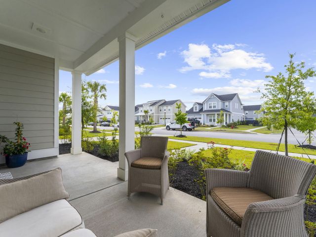 194 Ashworth Drive, Summerville, SC 29486