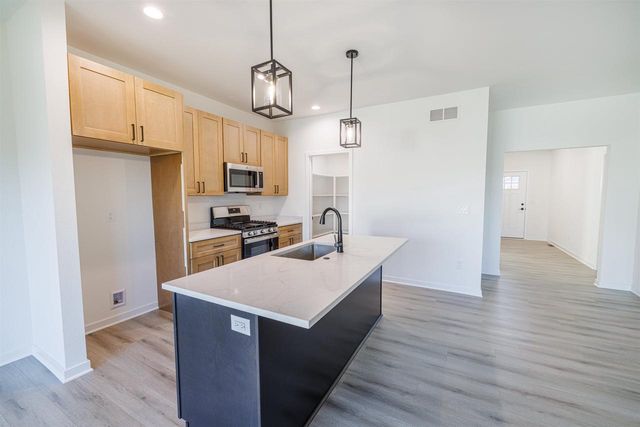 168 E Ash Lane, Milton, WI 53563