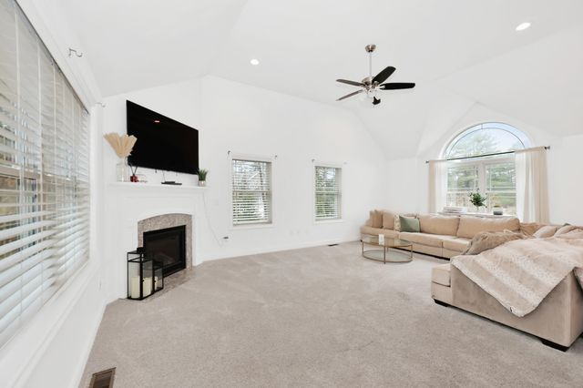 432 Mountain Road, Concord, NH 03301