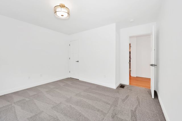 432 Mountain Road, Concord, NH 03301