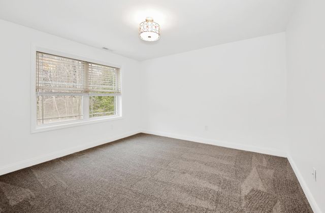 432 Mountain Road, Concord, NH 03301