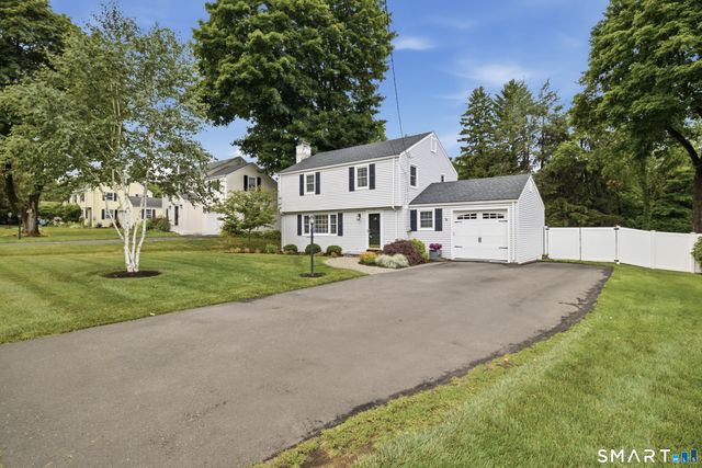 254 Tunxis Road, West Hartford, CT 06107
