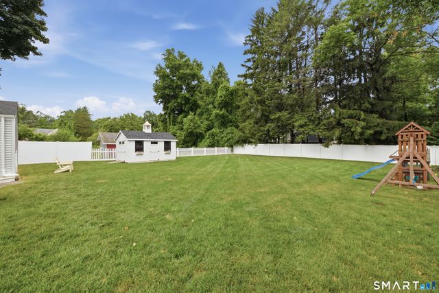 254 Tunxis Road, West Hartford, CT 06107