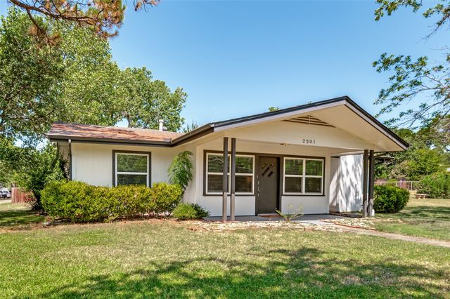 2201 Lake Coves Drive, Flower Mound, TX 75022