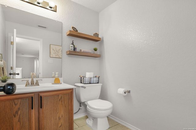 9114 Laguna Rio, San Antonio, TX 78251