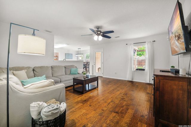 9114 Laguna Rio, San Antonio, TX 78251