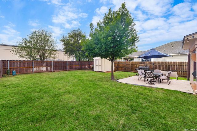 9114 Laguna Rio, San Antonio, TX 78251