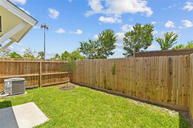 3426 Bolin Road Roads, Houston, TX 77092