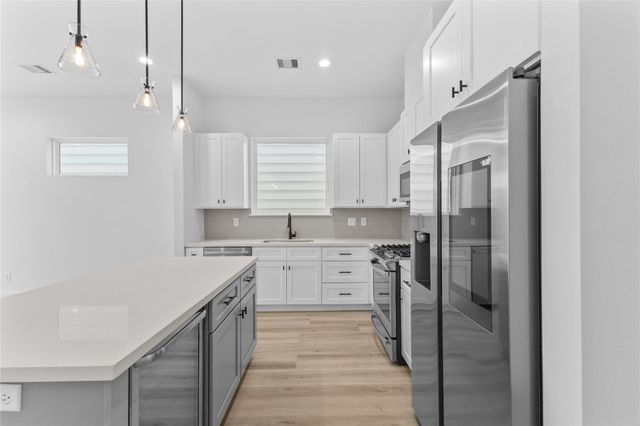 3426 Bolin Road Roads, Houston, TX 77092