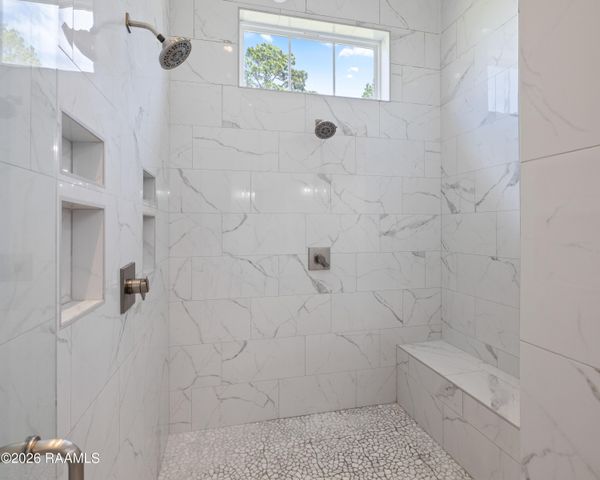 100 Viaulet Road, Youngsville, LA 70592