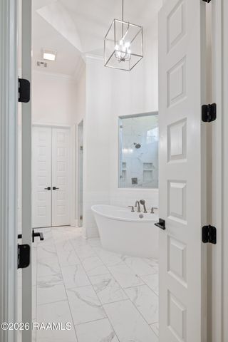 100 Viaulet Road, Youngsville, LA 70592