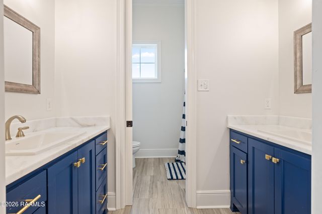 100 Viaulet Road, Youngsville, LA 70592