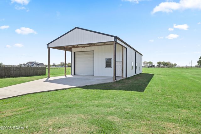 100 Viaulet Road, Youngsville, LA 70592