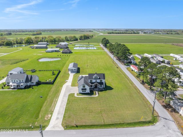 100 Viaulet Road, Youngsville, LA 70592