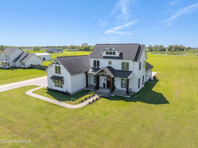 100 Viaulet Road, Youngsville, LA 70592