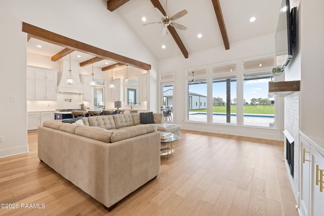 100 Viaulet Road, Youngsville, LA 70592