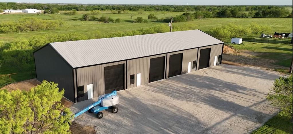 10935 Farm market 1385, Pilot Point, TX 76258