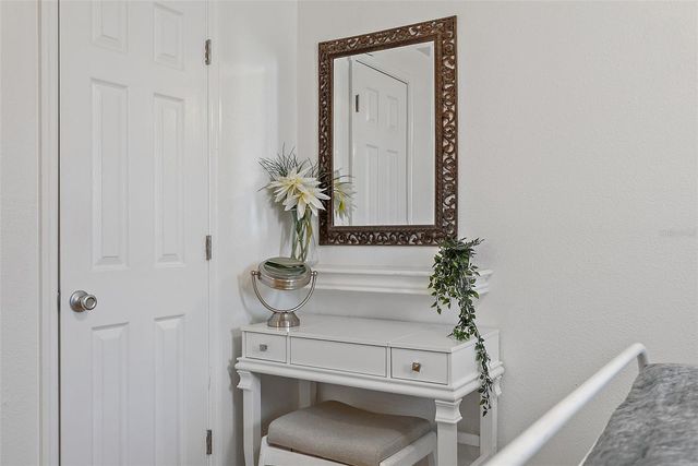 2810 2ND AVENUE S B, St Petersburg, FL 33712