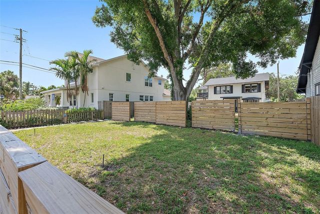 2810 2ND AVENUE S B, St Petersburg, FL 33712