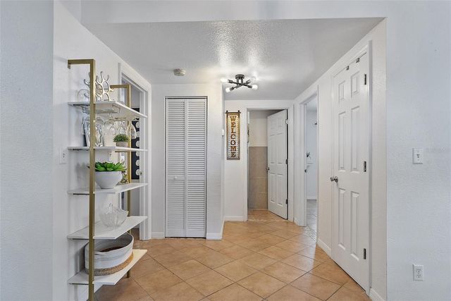 2810 2ND AVENUE S B, St Petersburg, FL 33712