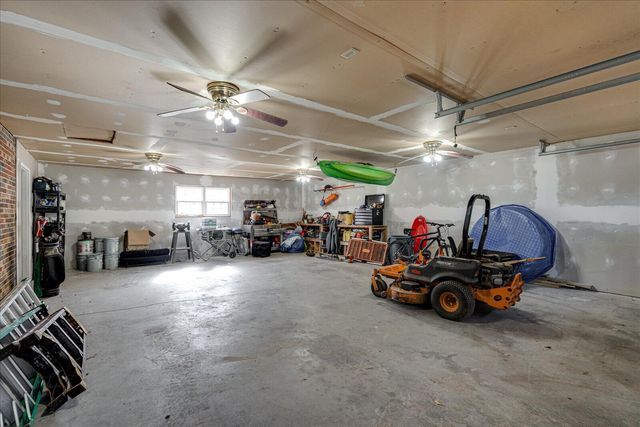 190 Larry Drive, Ringgold, GA 30736