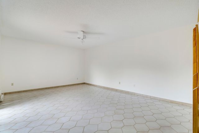 825 Center Street 49c, Jupiter, FL 33458
