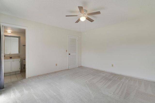 825 Center Street 49c, Jupiter, FL 33458