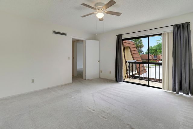 825 Center Street 49c, Jupiter, FL 33458
