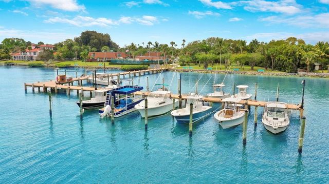 825 Center Street 49c, Jupiter, FL 33458