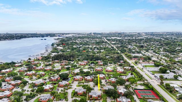 825 Center Street 49c, Jupiter, FL 33458