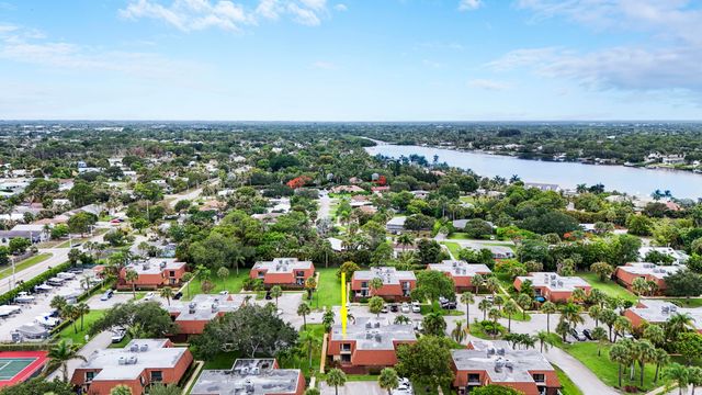 825 Center Street 49c, Jupiter, FL 33458