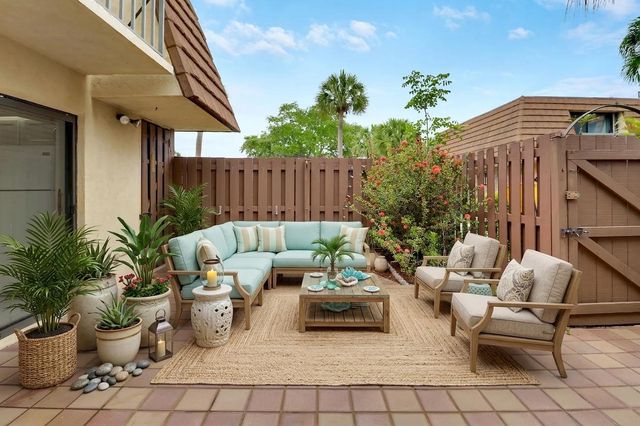 825 Center Street 49c, Jupiter, FL 33458