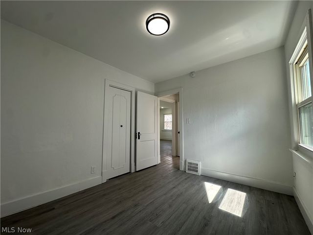 5040 E 88th Street, Garfield Heights, OH 44125