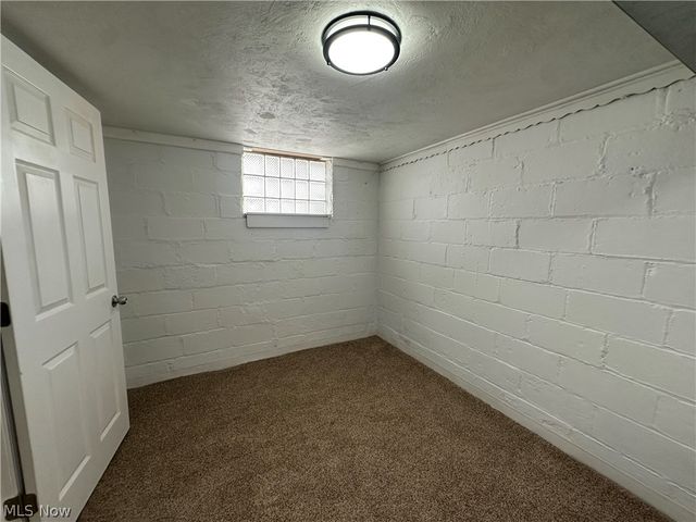 5040 E 88th Street, Garfield Heights, OH 44125