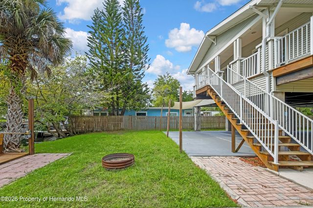 5610 Ramada Street, Weeki Wachee, FL 34607